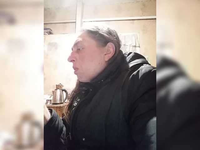 Live sex webcam photo for Queen321a #277761911