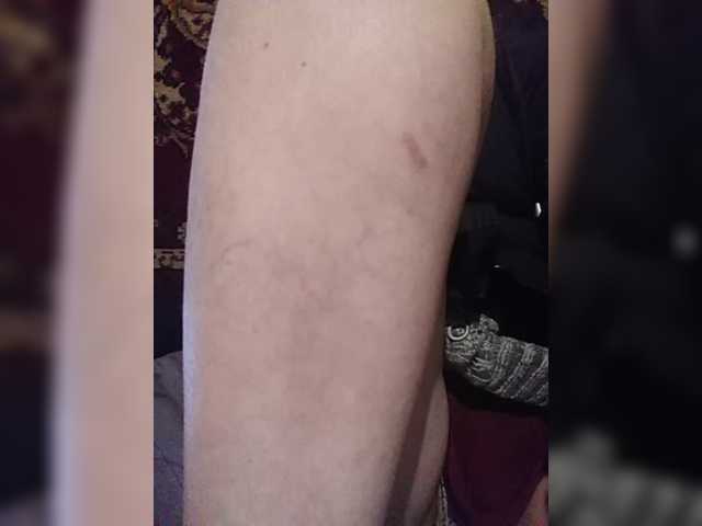 Live sex webcam photo for Queen321a #277766320