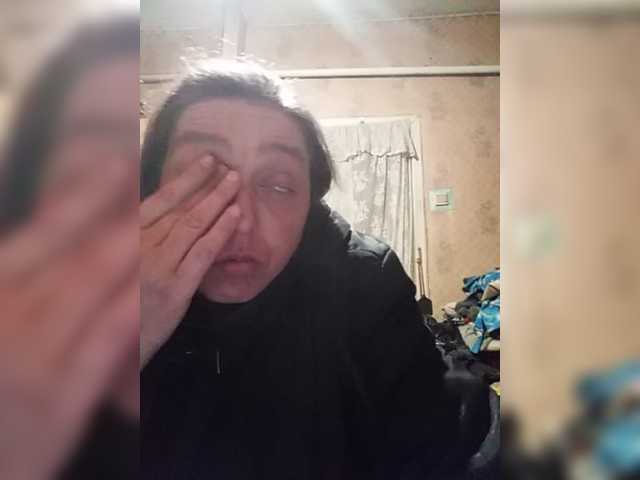 Live sex webcam photo for Queen321a #277802251