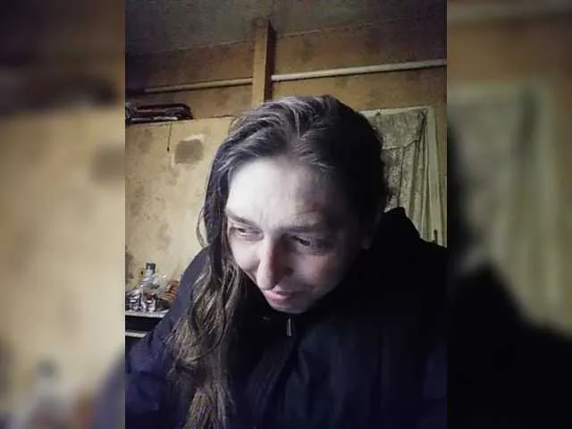 Live sex webcam photo for Queen321a #277812122