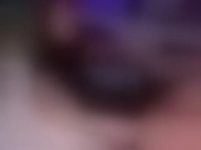 Live sex webcam photo for QueenAfina #292994904