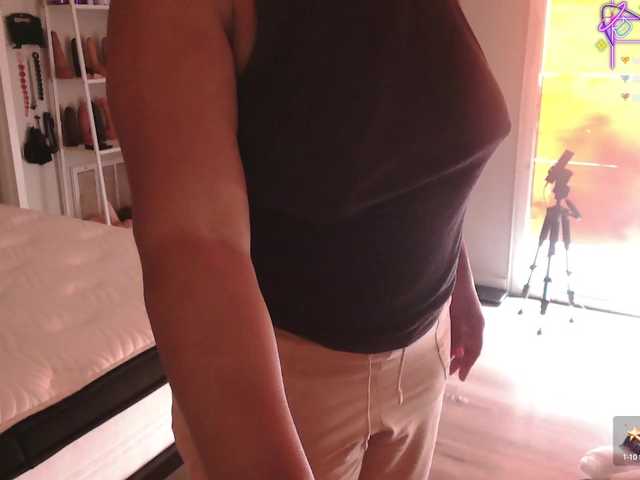 Live sex webcam photo for QueenAnitaDix #291059271