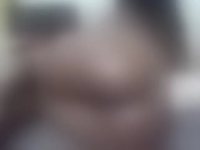 Live sex webcam photo for QueenJacky #290327760