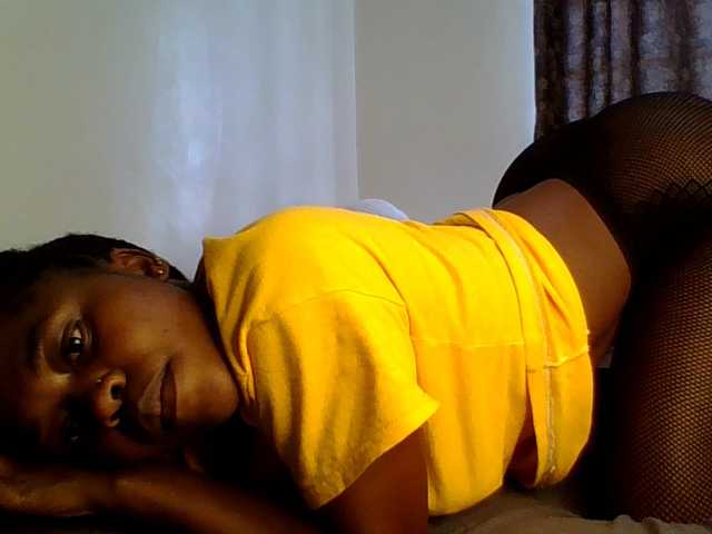 Live sex webcam photo for QueenJacky #290813042