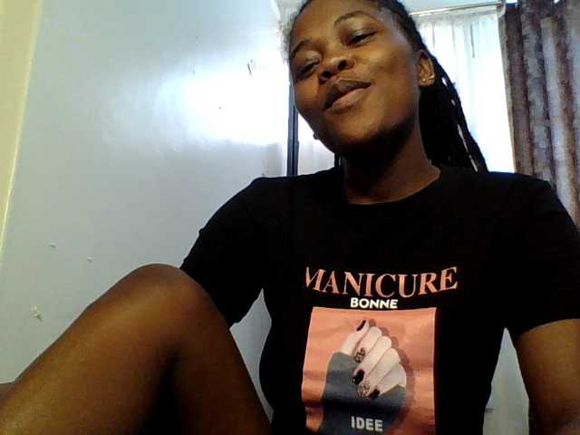 Live sex webcam photo for QueenJacky #291109999