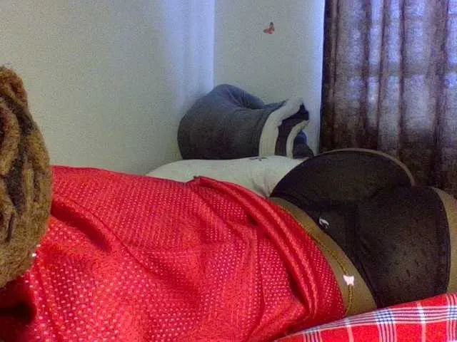 Live sex webcam photo for QueenJacky #292088127