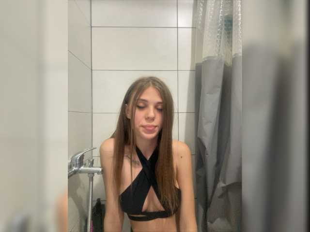 Live sex webcam photo for QueenOfCruelty #275600308