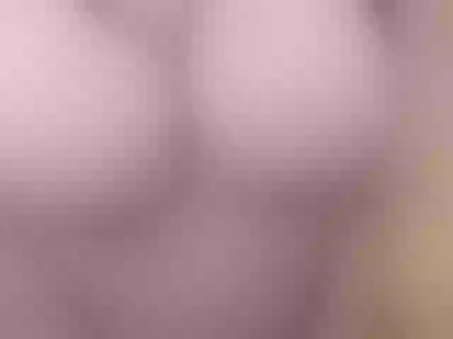 Live sex webcam photo for QueenOfSin #291143386