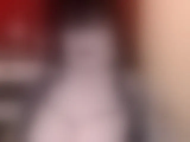Live sex webcam photo for QueenOfSin #292612223