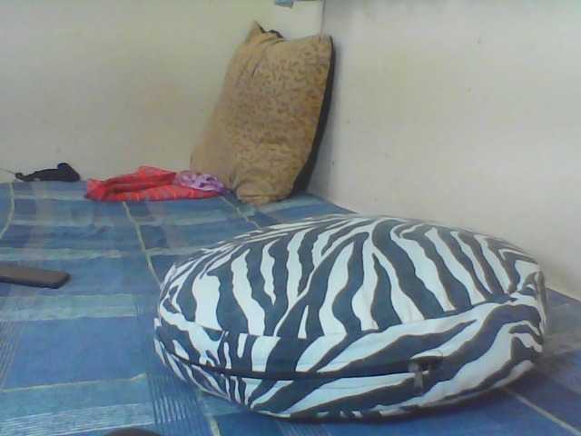 Live sex webcam photo for Queenafrica #278240348