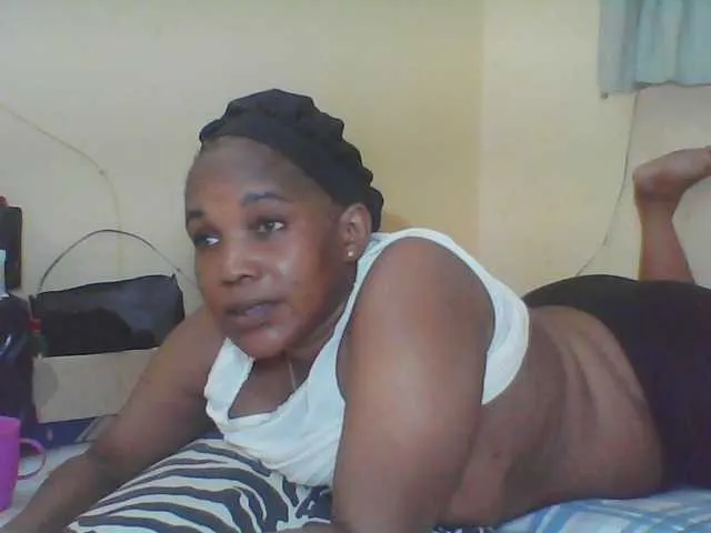 Live sex webcam photo for Queenafrica #279131960