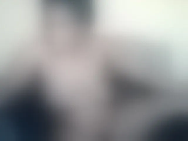 Live sex webcam photo for Queenafrica #293343182