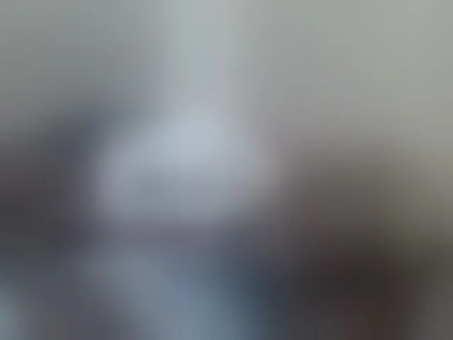 Live sex webcam photo for Queenbee25 #293370445