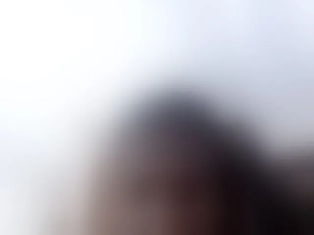 Live sex webcam photo for Queenbeea #293440708