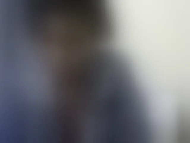 Live sex webcam photo for Queenbeea #294025958