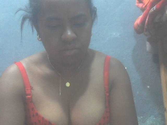 Live sex webcam photo for Queencamie #292163300