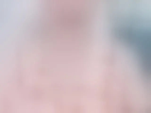 Live sex webcam photo for Queendy #292393066