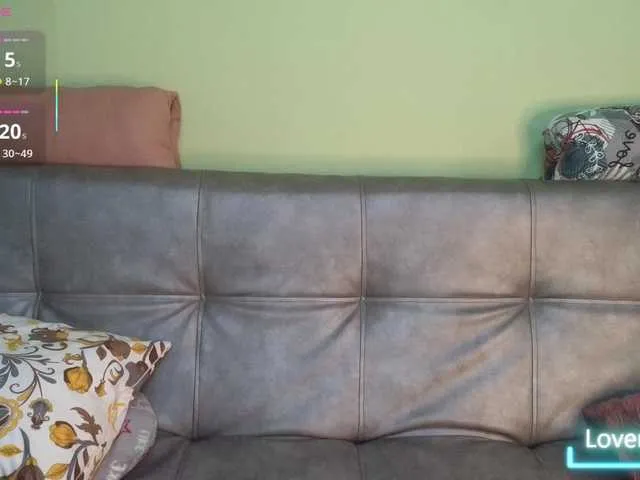 Live sex webcam photo for Queenkataleya #291577732