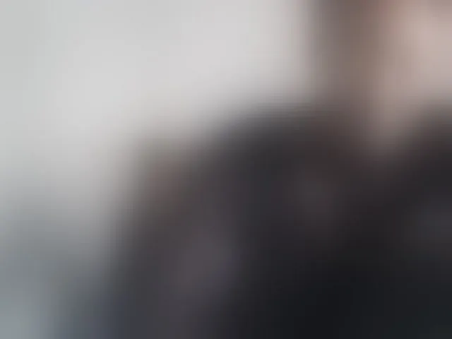 Live sex webcam photo for Queennana #293312137