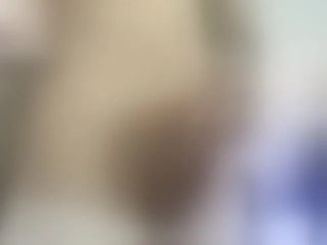 Live sex webcam photo for Queenramoona1 #293287917