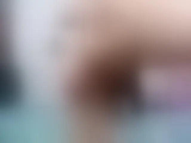 Live sex webcam photo for Queenramoona1 #293873483
