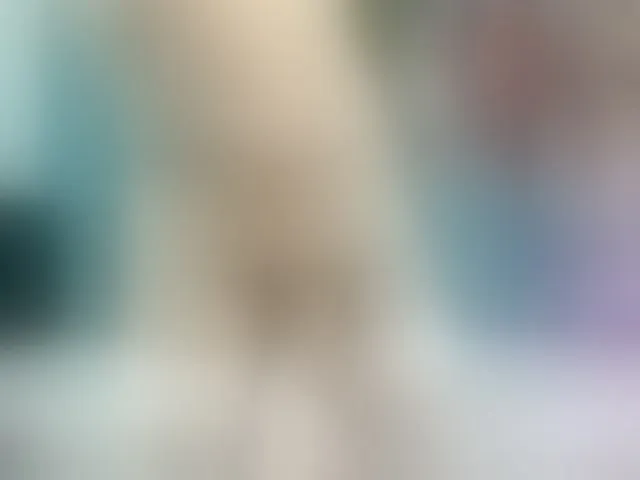 Live sex webcam photo for Queenramoona1 #293999914