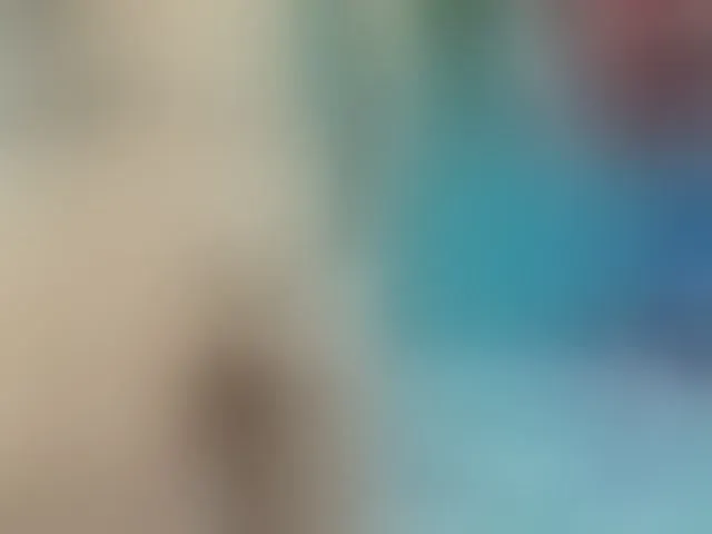 Live sex webcam photo for Queenramoona1 #294144239