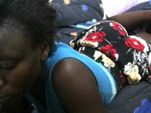 Live sex webcam photo for Queenvee #290144837