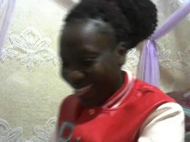 Live sex webcam photo for Queenvee #290350240