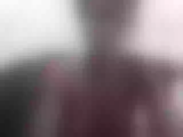 Live sex webcam photo for Queenvee #290543087