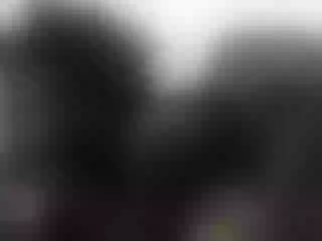 Live sex webcam photo for Queenvee #290575980