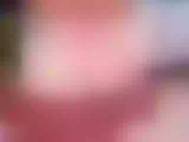 Live sex webcam photo for QueenyK1ng #290562517