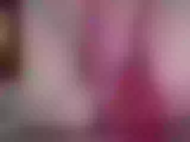 Live sex webcam photo for QueenyK1ng #290870938