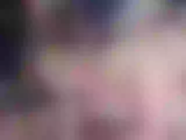 Live sex webcam photo for QueenyK1ng #290972251