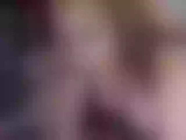 Live sex webcam photo for QueenyK1ng #291045733
