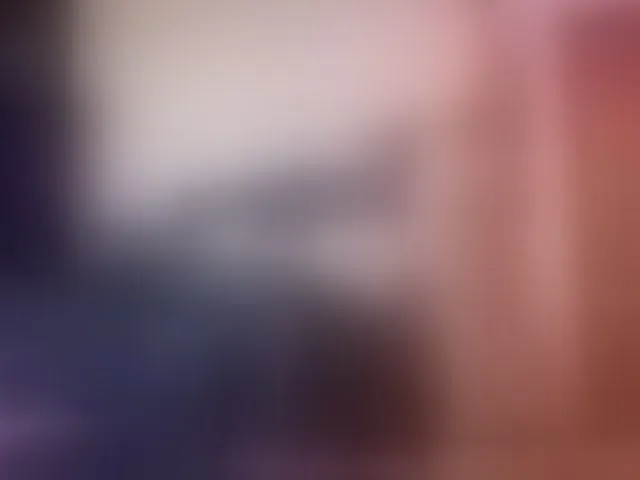 Live sex webcam photo for QueenyK1ng #291065016