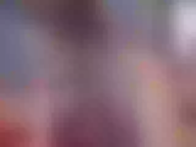 Live sex webcam photo for QueenyK1ng #291118996