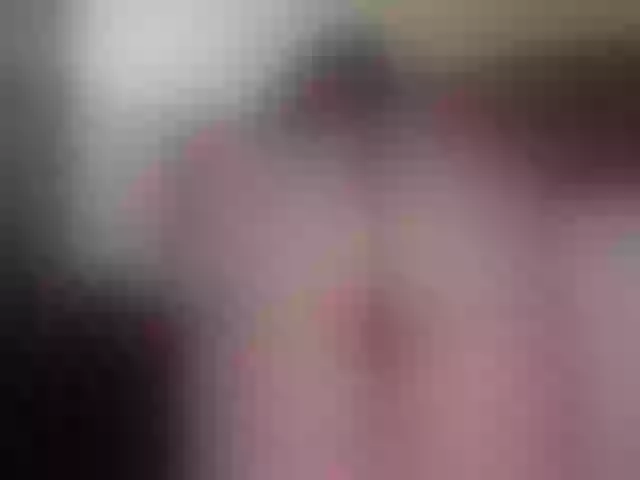 Live sex webcam photo for QueenyK1ng #292130137