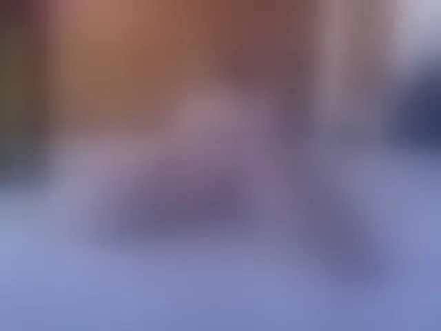Live sex webcam photo for QueenyK1ng #292463005