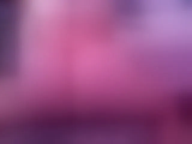 Live sex webcam photo for QueenyK1ng #292698827