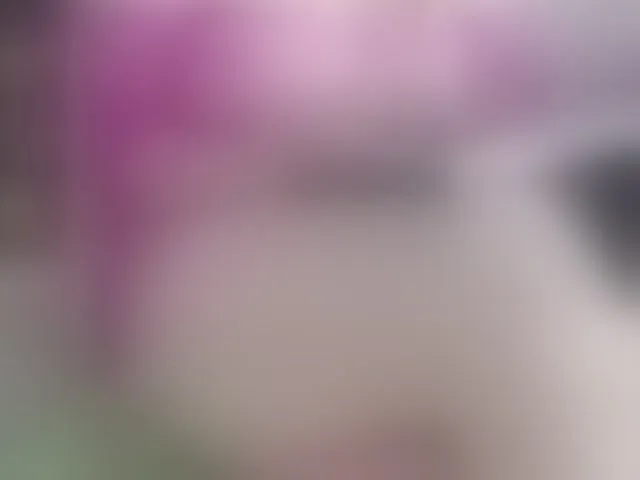 Live sex webcam photo for QueenyK1ng #293120608