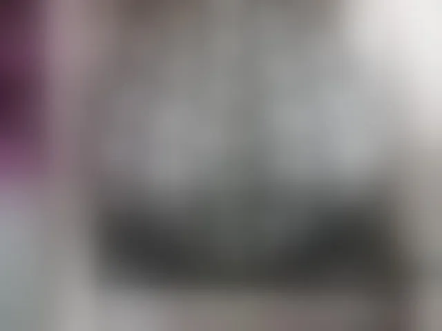 Live sex webcam photo for QueenyK1ng #293171903