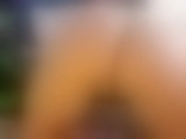 Live sex webcam photo for QueenyK1ng #293993523