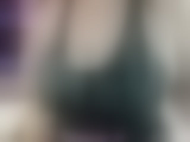 Live sex webcam photo for QueenyK1ng #294179709