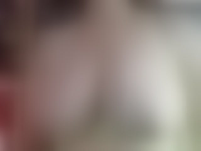 Live sex webcam photo for QueenyK1ng