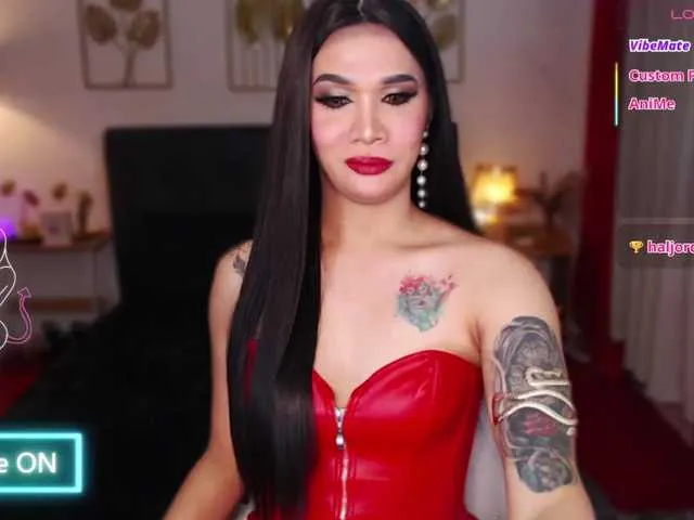 Live sex webcam photo for Queenyhurie #291635854