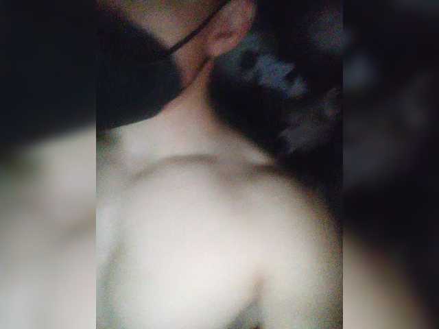 Live sex webcam photo for Qwrtuxzy #291941948