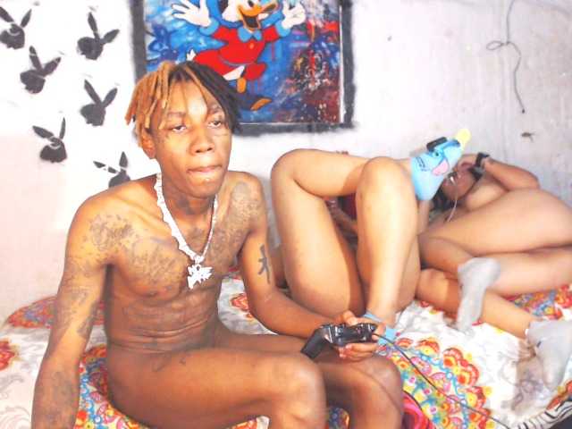 Live sex webcam photo for RAMBOYWANDA #278163368