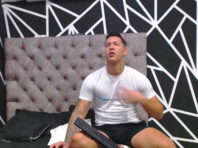 Live sex webcam photo for REDAN-8 #276580161