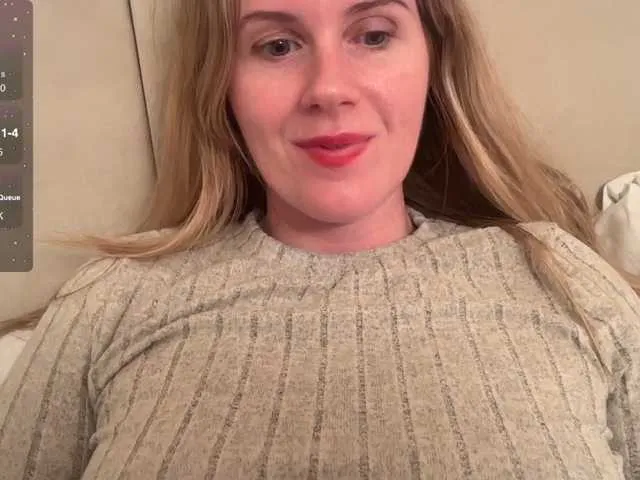 Live sex webcam photo for REDHEADROSIE #290126915